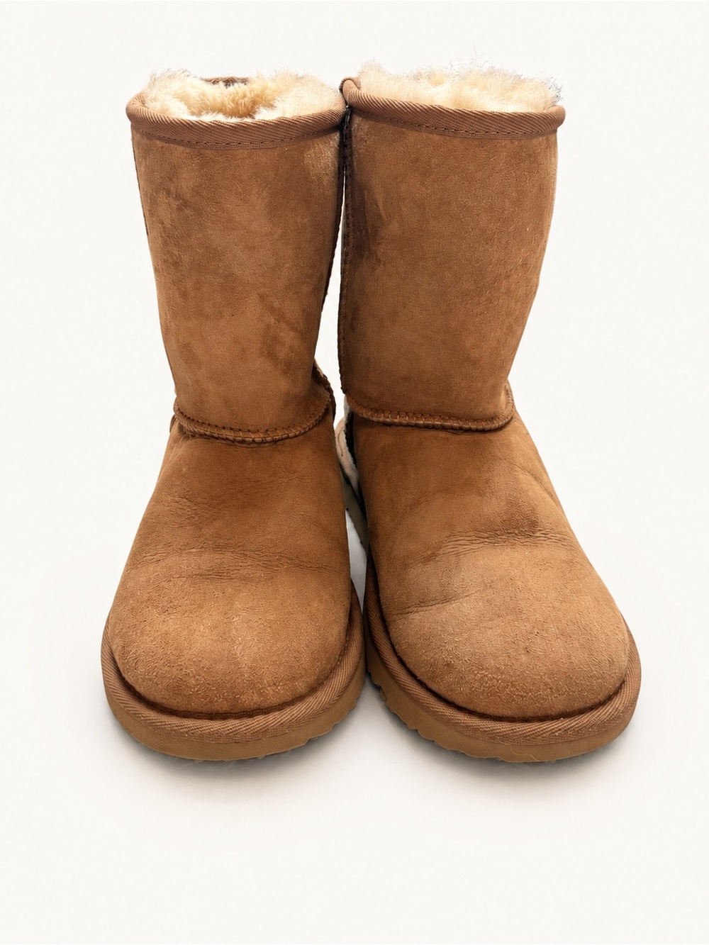 UGG Classic II Chestnut Sheepskin Suede Boots Big Kids Size 5